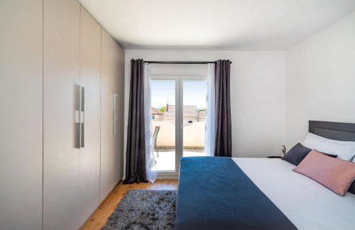 Merita Apartments with Pool - Photo 45