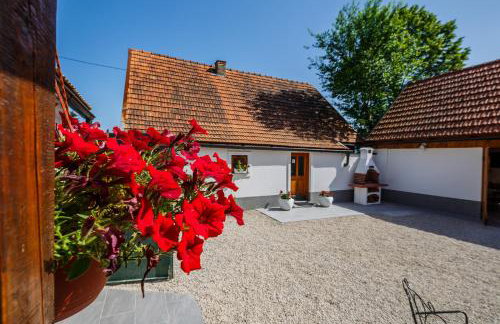 Beautiful cottage with heated pool for 22 ppl - Foto 54