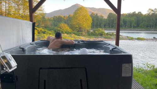 Riverfront Getaway on the Wild and Scenic - Foto 2