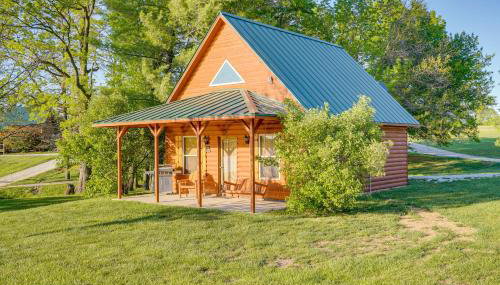 Cozy Columbia Cabin with Shared Lake Dock! - Foto 2