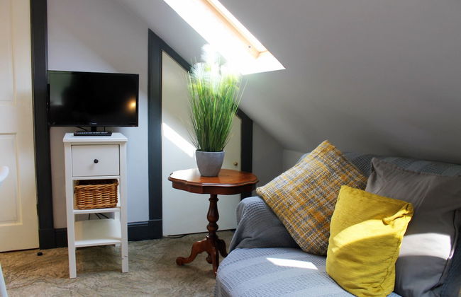 Silver Lining - Meadows Apartments - Photo 56