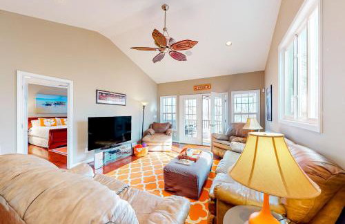 Boat Dock Lake-View Retreat 5 Mi to Dtwn Clemson - Foto 6