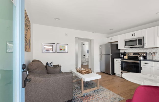 Nashville Vibes: Stay, Play, And Relax 1 Bedroom Apts - Foto 20