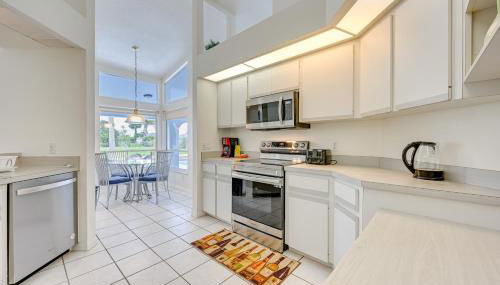 Golf, Swim, Relax Rotonda West Home with Pool - Foto 4