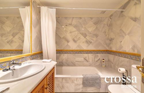 Elegant Golf Apt, Peace, Pool, Panoramic Views - Photo 23