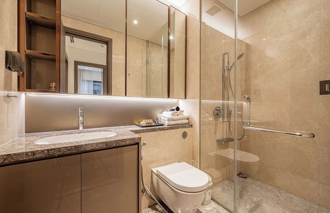 Emily Lim Tower Luxury Saigon Center - Photo 37