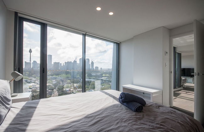 Modern 2 Bedroom Potts Point Apartment - Photo 7