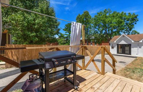 The Luxe Hot Tub Private Bar 12 Min to Horse Park - Foto 35