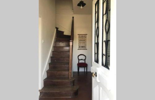 LES HORTENSIAS Spacieuse Maison en ardoise du pays FIBRE - Foto 17