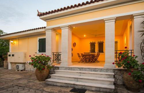 Yiolanda Pool Villa by "Elite" - Foto 4