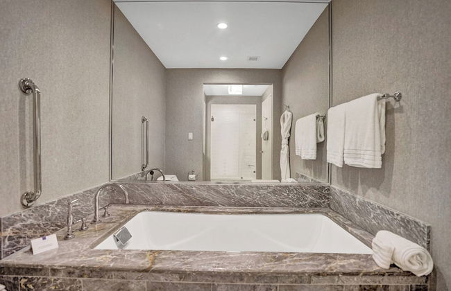 Luxury Beachfront Studio-with Daily Cleaning - Foto 16