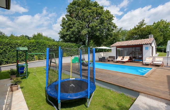 Modern Holiday Home With Pool in Pazin - Foto 34