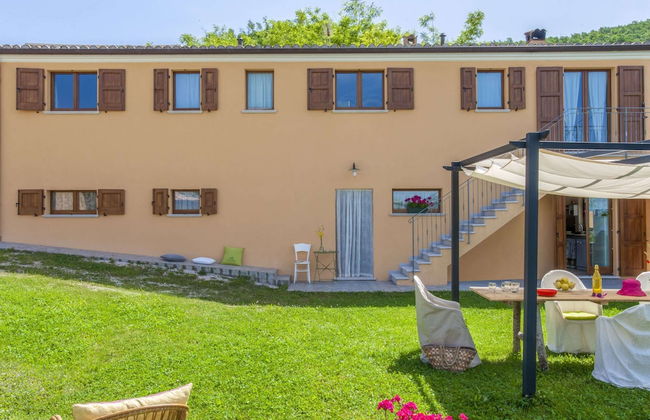 Villa in Pergola With Pool and Beach Nearby - Foto 1