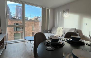 Modern 2bed Apartment in Birmingham City Centre 2 mins from Train Station with Free Parking and WiFi - Foto 56