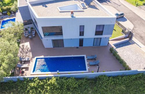 Villa Pinus - Private Pool, Jacuzzi, Game Room - Foto 43