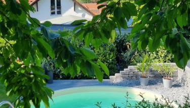 Superior - Ferienhaus am Engelsbach im Thüringer Wald - Foto 2, Garden