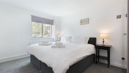 Raleigh Square - 2BR Ground-Floor Apartment in Nottingham - Foto 3