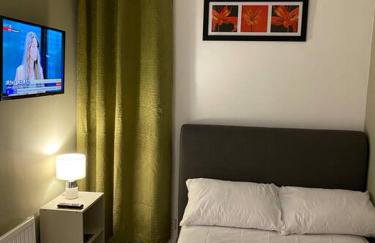 Comfortably furnished 2 bedroom home in Bolton - Foto 13