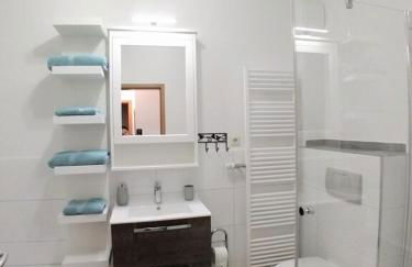 EXKLUSIVE Ferienwohnung mit Terasse und Garten in Einbeck, Zentrum! NEU!! - Foto 8