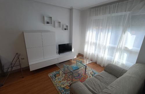 Apartamento Hospital Los Prados Parking gratuito - Foto 1