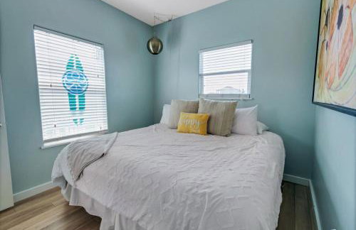 Serenity found King Bed Near Beach Three Little Birds - Foto 4