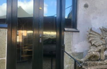 Snobs and Rebels Apartments - Foto 15