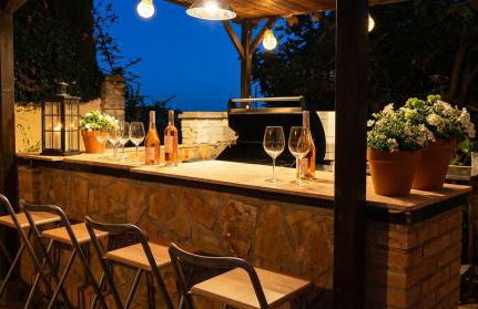 Villa Sitges Ilusión 15 minutes by car from Sitges Sleeps 16 people XXL swimming pool - Foto 25