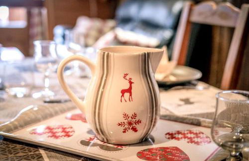 Beau chalet proche centre/pistes - Garage - Wifi - Foto 22