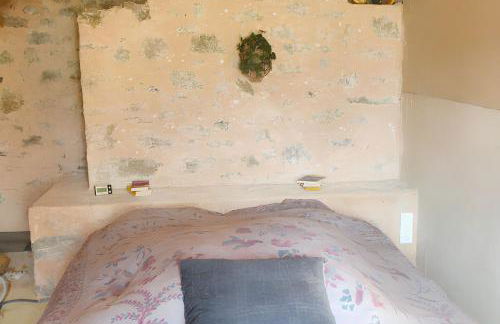 Maison charmante à Meyrignac-l'Église avec cheminée - Foto 9