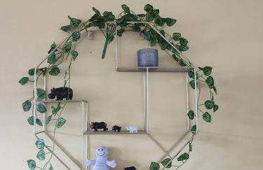 Spacious, 3 double bedroomed, free parking, 9 mins Elland Rd, nr Leeds City Centre - Foto 25