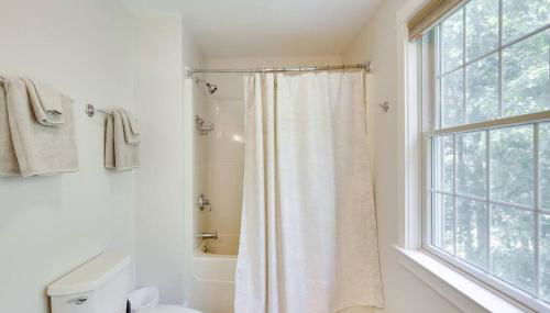 Beautiful Stay in Downtown Freeport - Foto 2