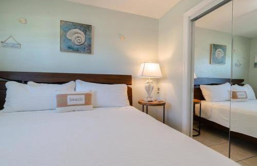 Tiki Time - Waterfront Pool Home, 65` Dock , Direct Ocean Access! - Foto 27