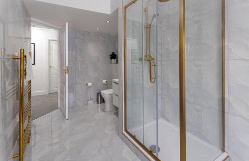 Flatzy - City Centre Mansion 2, Sleeps 22, 4 Baths - Foto 55