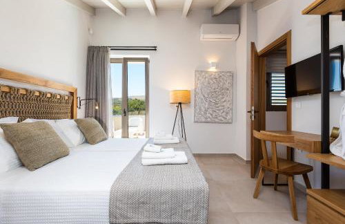 Vasilios Villa, with Pool, Gym & Close to Beach, By ThinkVilla - Foto 35