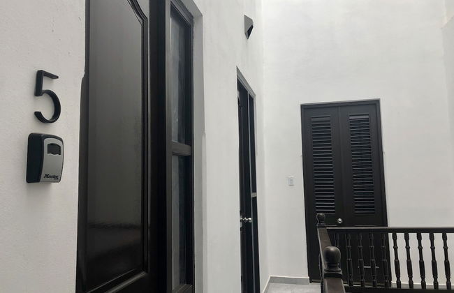 Modern Living in Old San Juan - Photo 11