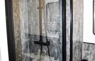 Bathgate Penthouse near Edinburgh - Photo 23