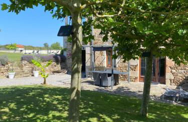 Gites Le Grand Tornage holiday fun for the whole family - Photo 9