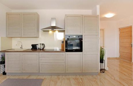 Modern 2-Bed Apt, Late check in available - Photo 50