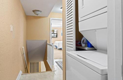 Ola Grande - Beachside Condos with Pool next to Cocoa Beach Pier - Foto 33