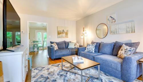 Ideally Located High Point Condo with Patio! - Foto 1