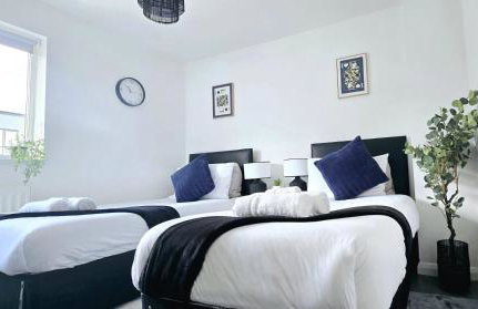 Corby Stay 2BR Work Trips & Family Friendly - Foto 17