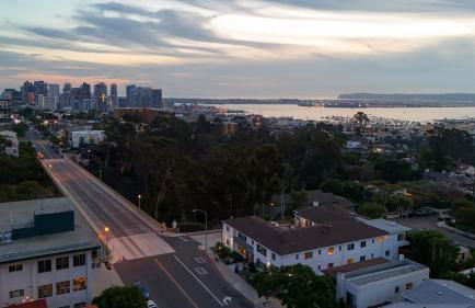 Bridgeview Retreat Near Balboa Park - Foto 44