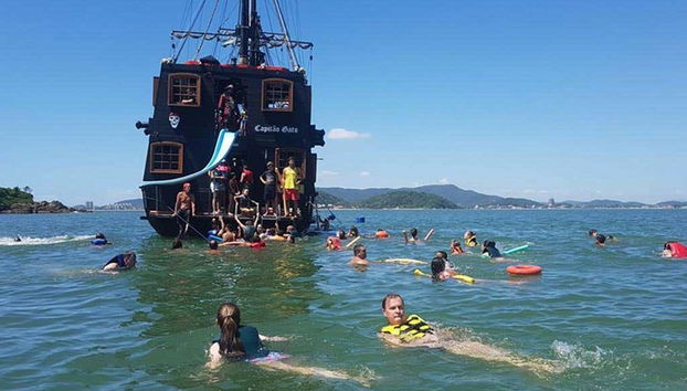 Barco pirata en Penha