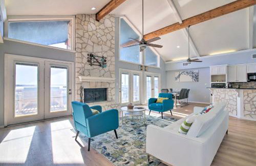 Private Deck & Grill: Sunny Lakefront Escape - Photo 3