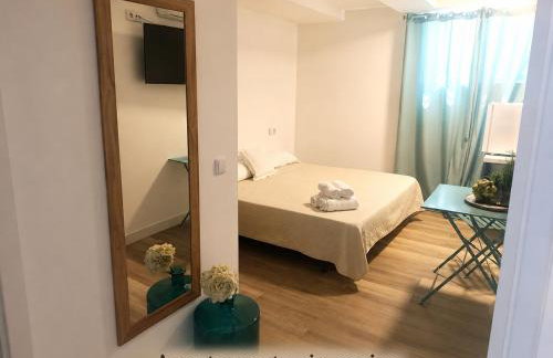 HOTEL apartamentos SEVEN ROOMS - Photo 5