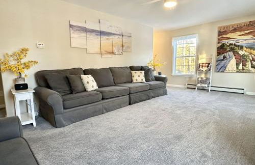 Waterfront Family & Pet Friendly Home with Hot Tub "Sandpiper Shores" - Foto 19