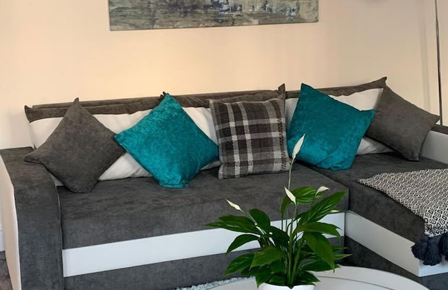 Absolute Stays At The Qube - Families Contractors, Free Wifi - Foto 18