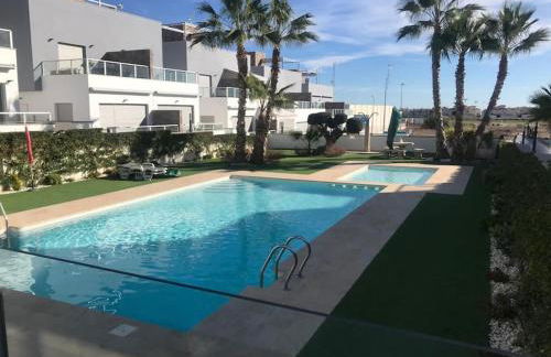 Villa Luxury - Private Pool - Wifi - Solarium - Foto 17