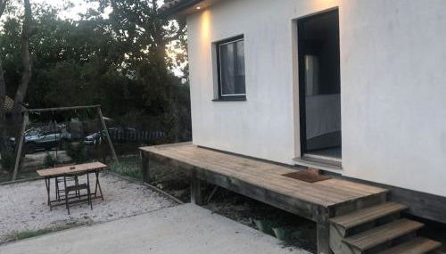 Charment logement avec parking et jardin privatif - Foto 1