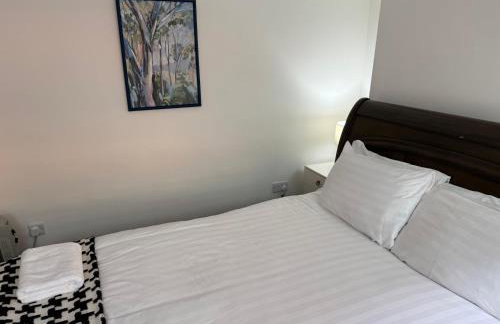 61 Moorfields city centre apartment sleeps 10 - Photo 37